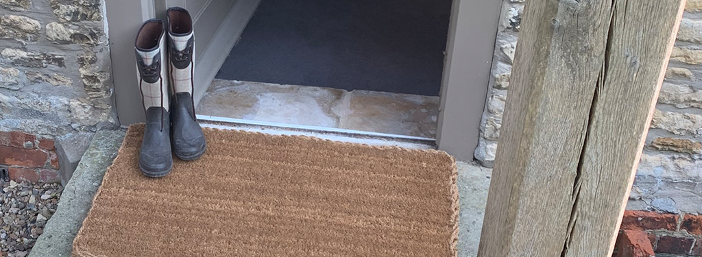 Traditional Coir Doormats have an excellent scraping action ideal for removing dirt